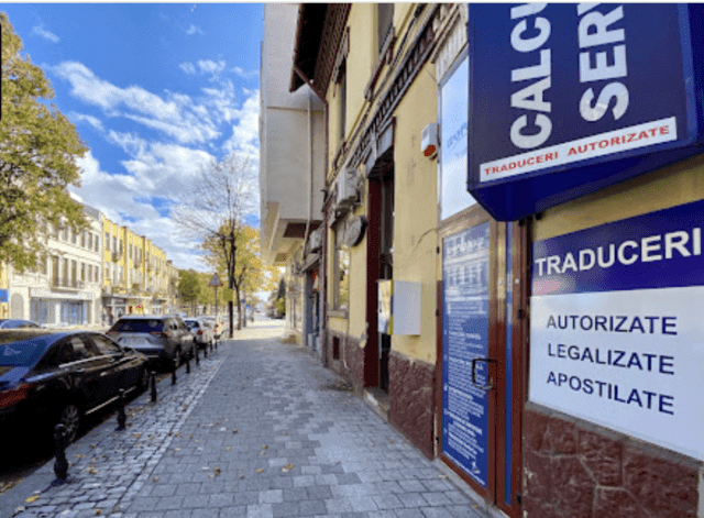 Traduceri Constanța- servicii profesionale de traduceri 2 Stradă cu mașini parcate într-o parte- Birou Traduceri Constanța
