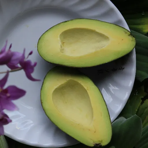 Cât avocado se consumă pe zi? Descoperă beneficiile sale neștiute și rețete creative 1 Cât Avocado Se Consumă Pe zi
